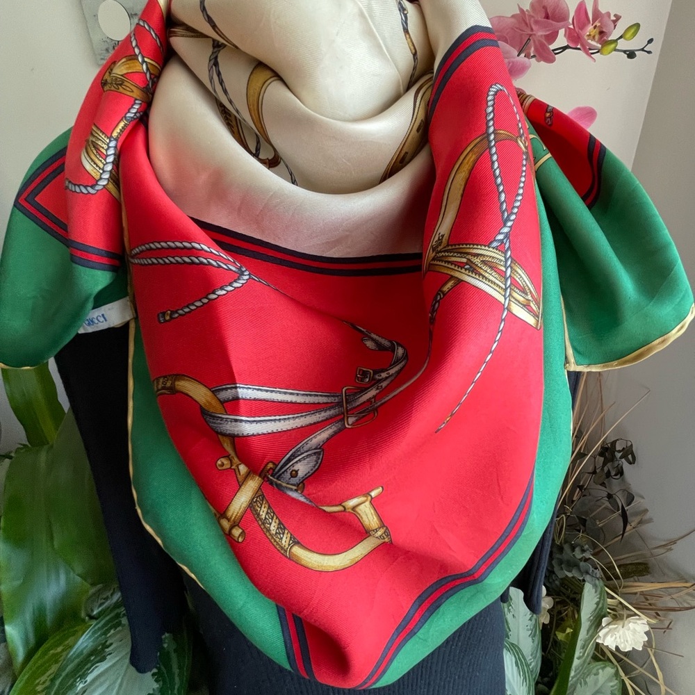 Vintage Gucci Equestrian Print Silk Scarf. - Picture 12 of 16